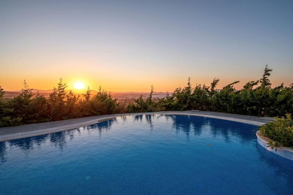 Breathtaking View Guesthouse2 *